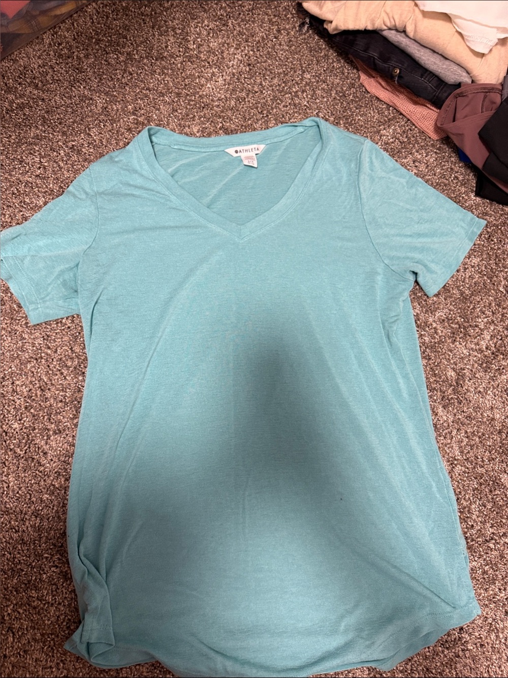 LT Athleta Women's Light Teal V-Neck Short Sleeve Tee